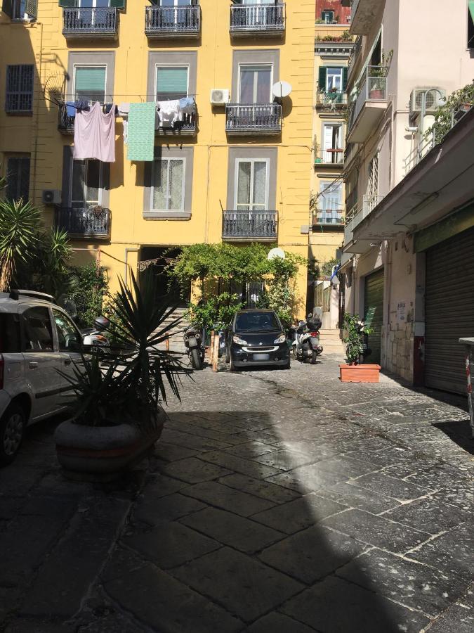 Residenza Chiaia Acomodação com café da manhã Nápoles Exterior foto